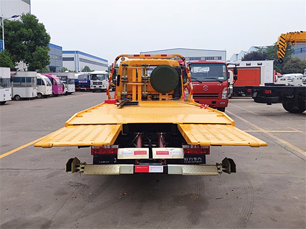 江淮V5一拖二藍(lán)牌清障車(chē)