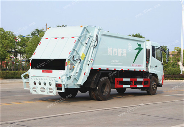 國五東風(fēng)天錦壓縮式垃圾車