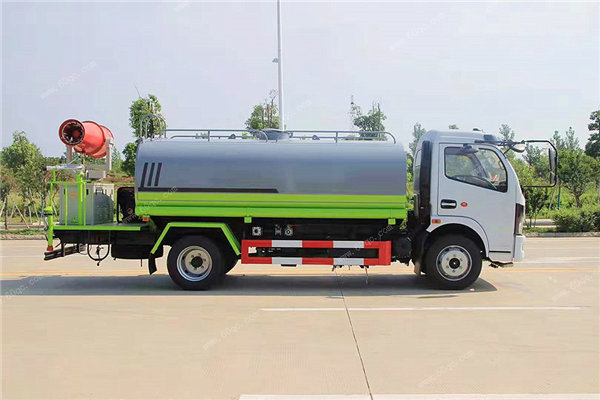 東風(fēng)凱普特K7霧炮車
