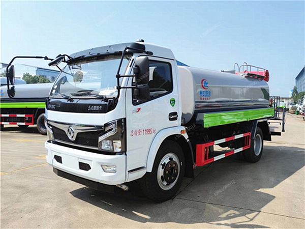 東風福瑞卡F7霧炮車