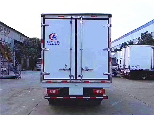 福田奧鈴捷運(yùn)國(guó)六冷藏車(chē)